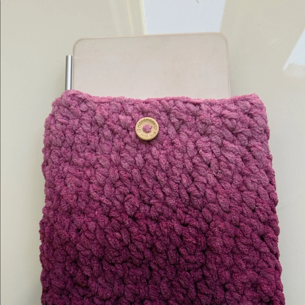 Chunky Knit Scarf in Deep Purple
